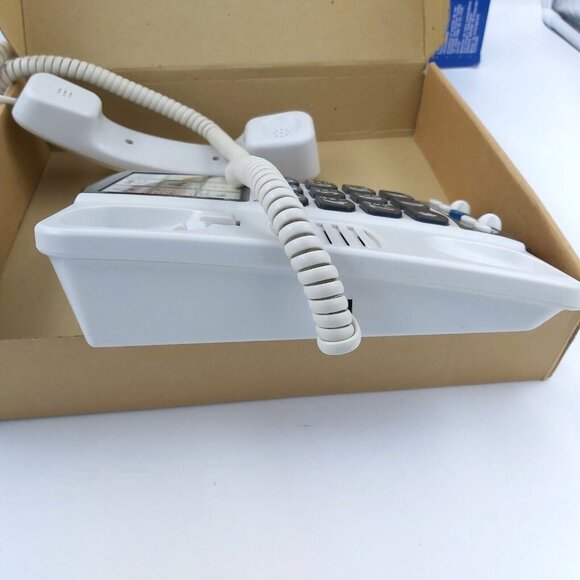 Ameriphone P-300 Clarity Amplified Photo Phone with Wall Mount Manuals and Box - Picture 16 of 16